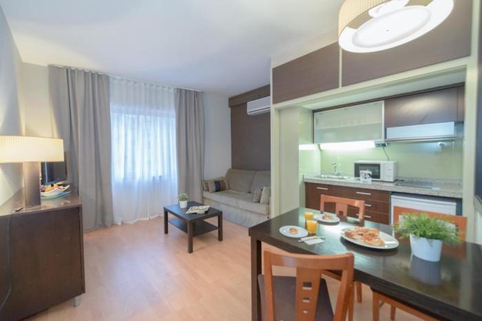 Senator Barcelona Apartments 部屋 写真