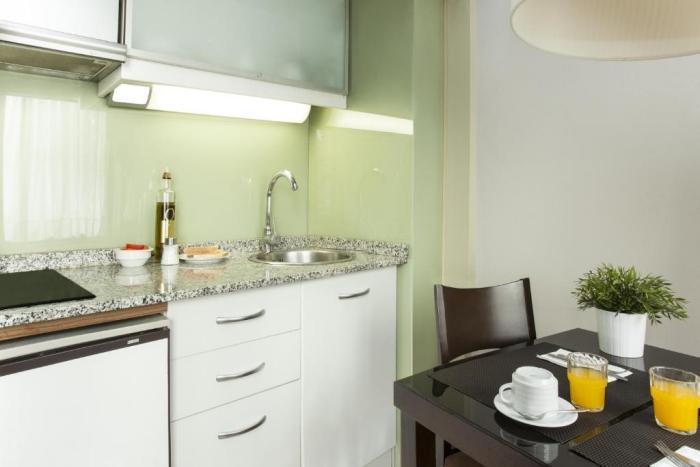 Senator Barcelona Apartments 部屋 写真
