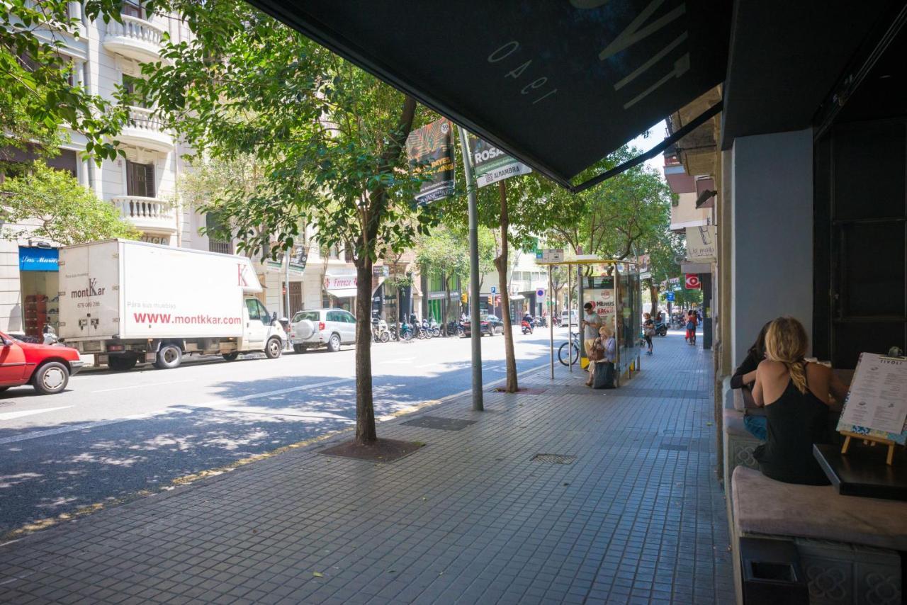 Senator Barcelona Apartments エクステリア 写真